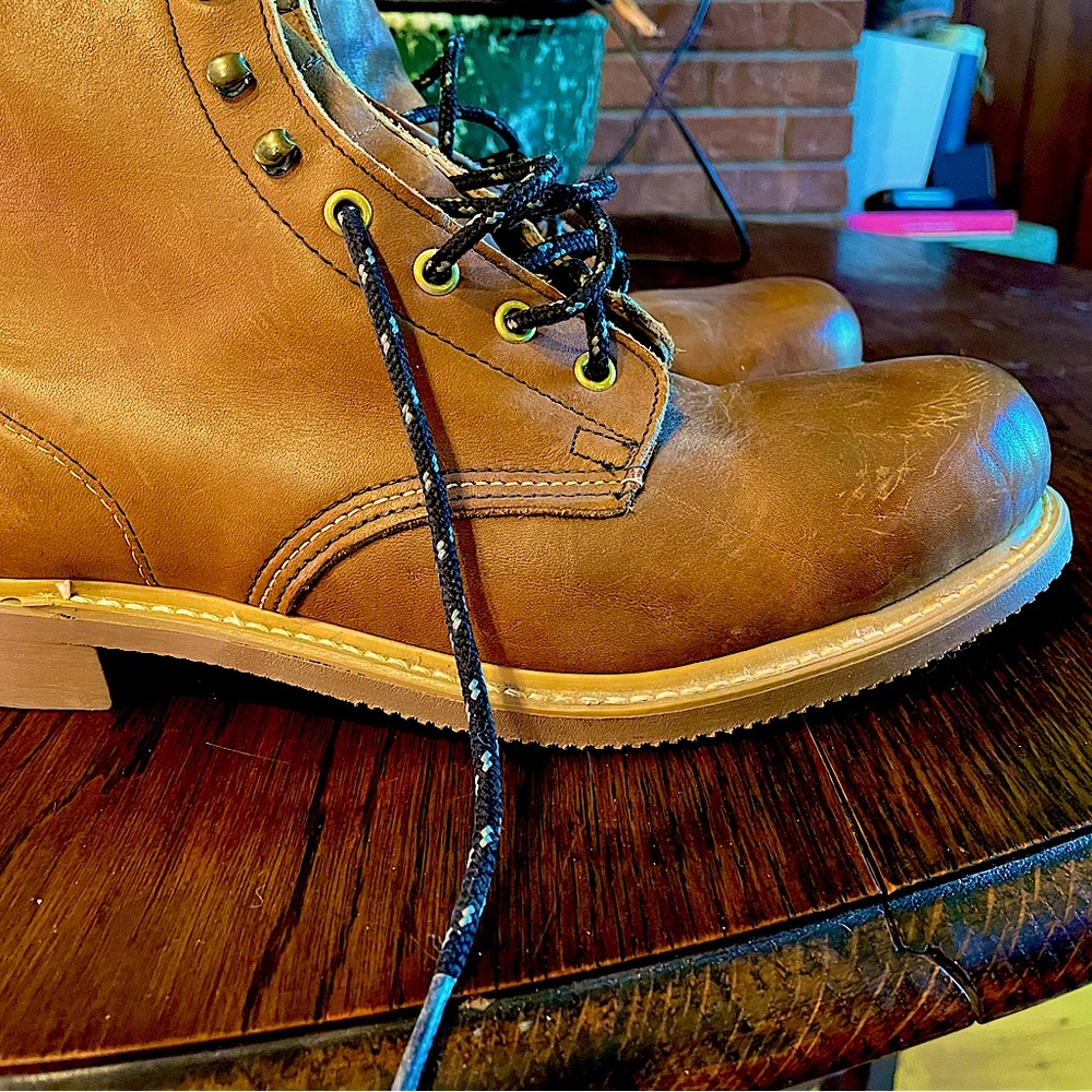 NOS Brown steel toe boots 11 D never worn outside Safety First Brand USA made